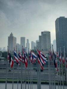 4b108960-7d59-43b2-b556-95f58138e998